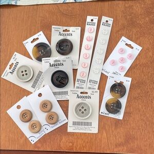 Lot of Assorted New Buttons